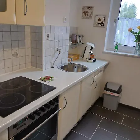 Mali Sued Voll Moebliert Urig Near Autobahn Ubahn * Duisburg
